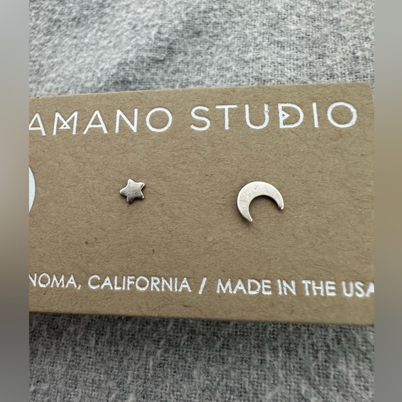 ✨NWT✨ Amano Studio | Moon and Star Stud Earrings ✨ - Picture 2 of 5